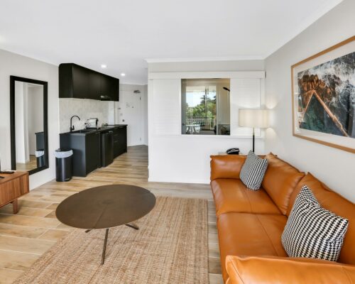 trinity-beach-1bed-deluxe-accommodation-5